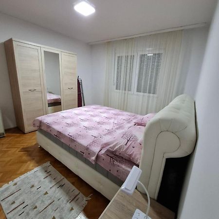 Apartment Vuk Podgorica Exteriör bild