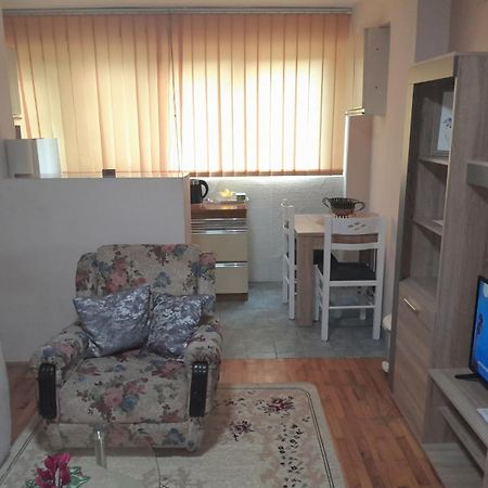 Apartment Vuk Podgorica Exteriör bild
